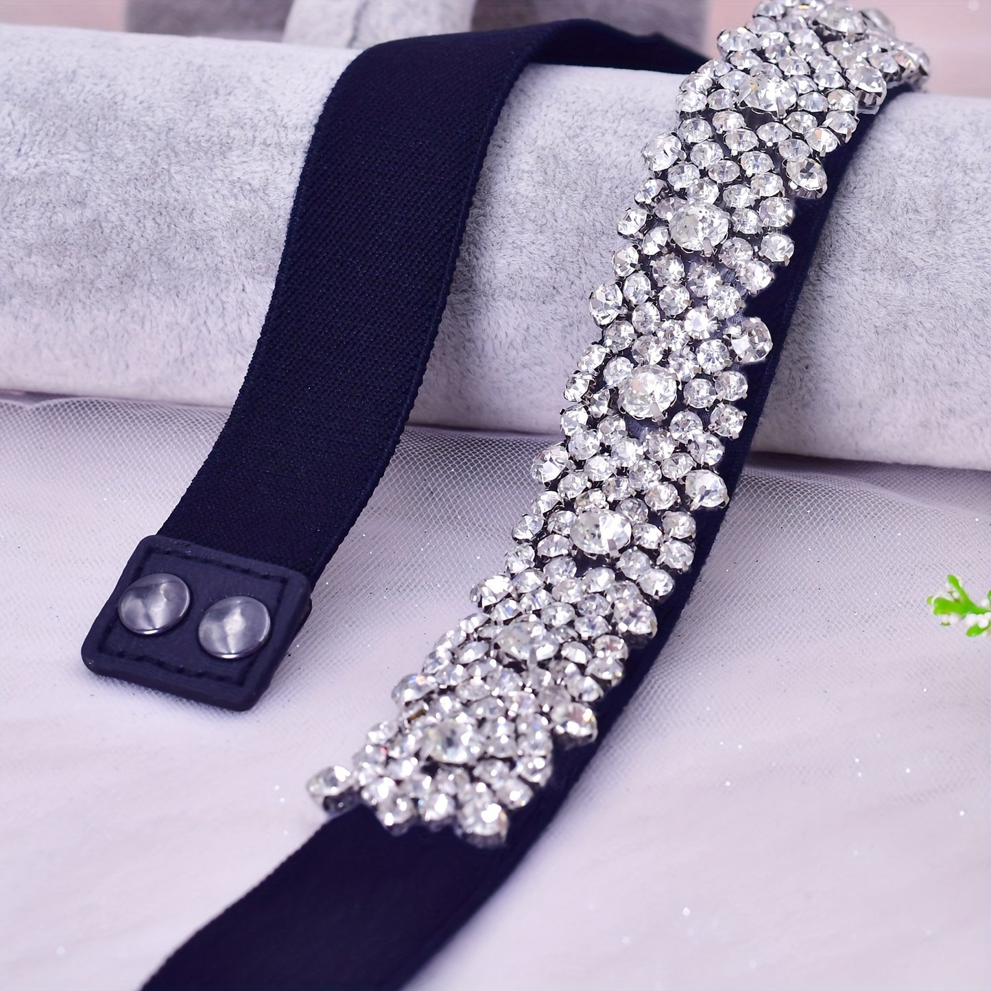 Women's Elegant Rhinestone Studded Elastic Belt for Dresses - Versatile Stretch Waistband for Daily, Beach, Night Out, Weekend, Festive, Party, and Commuter Styles