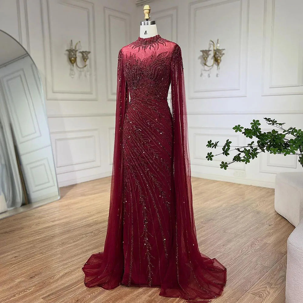 Vestido Longo de Festa Serene Hill 2024 – Luxo com Renda, Pedrarias e Mangas Capa