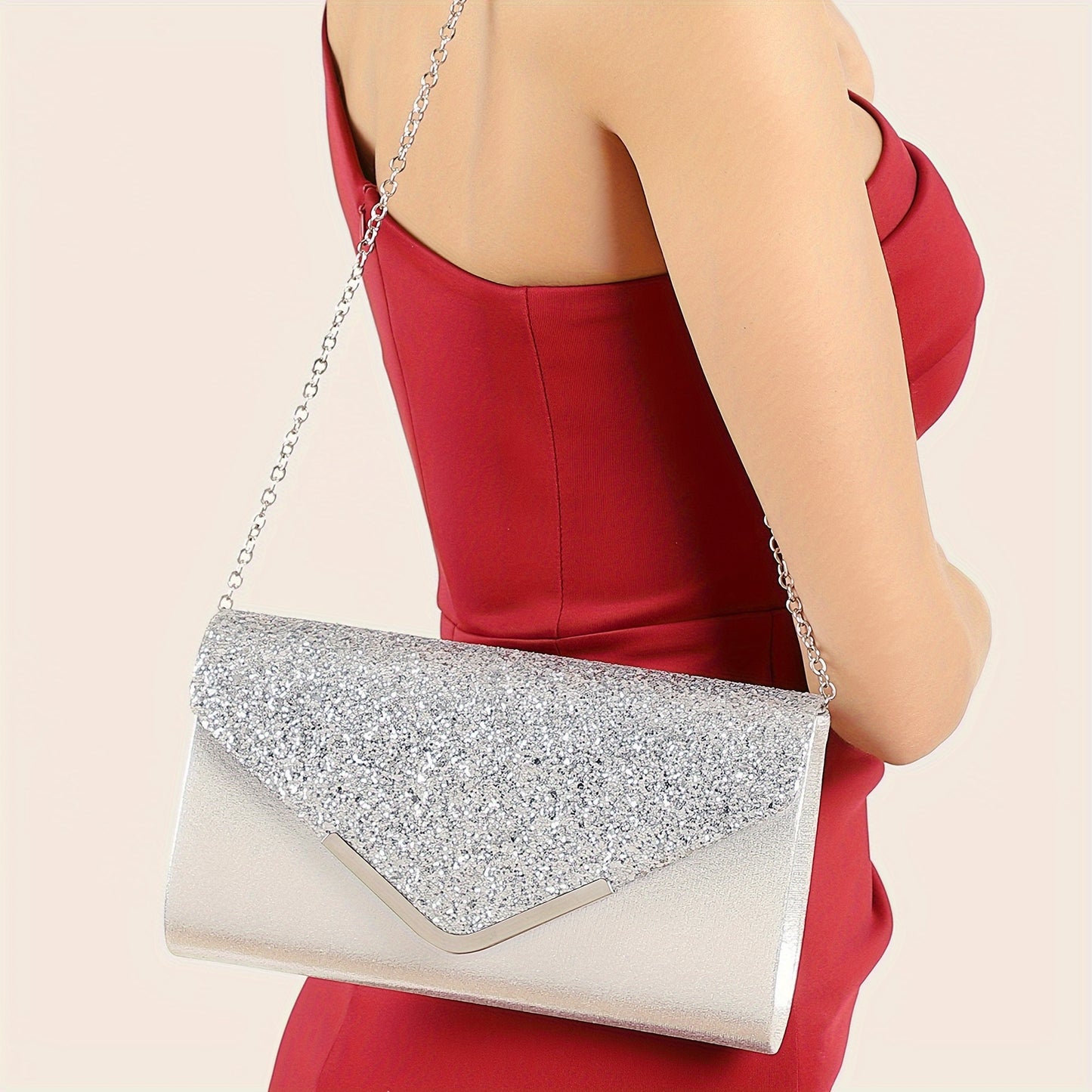 Conjunto Completo Glamour: Clutch Brilhante com Conjunto de Joias (Brinco, Colar e Pulseira)